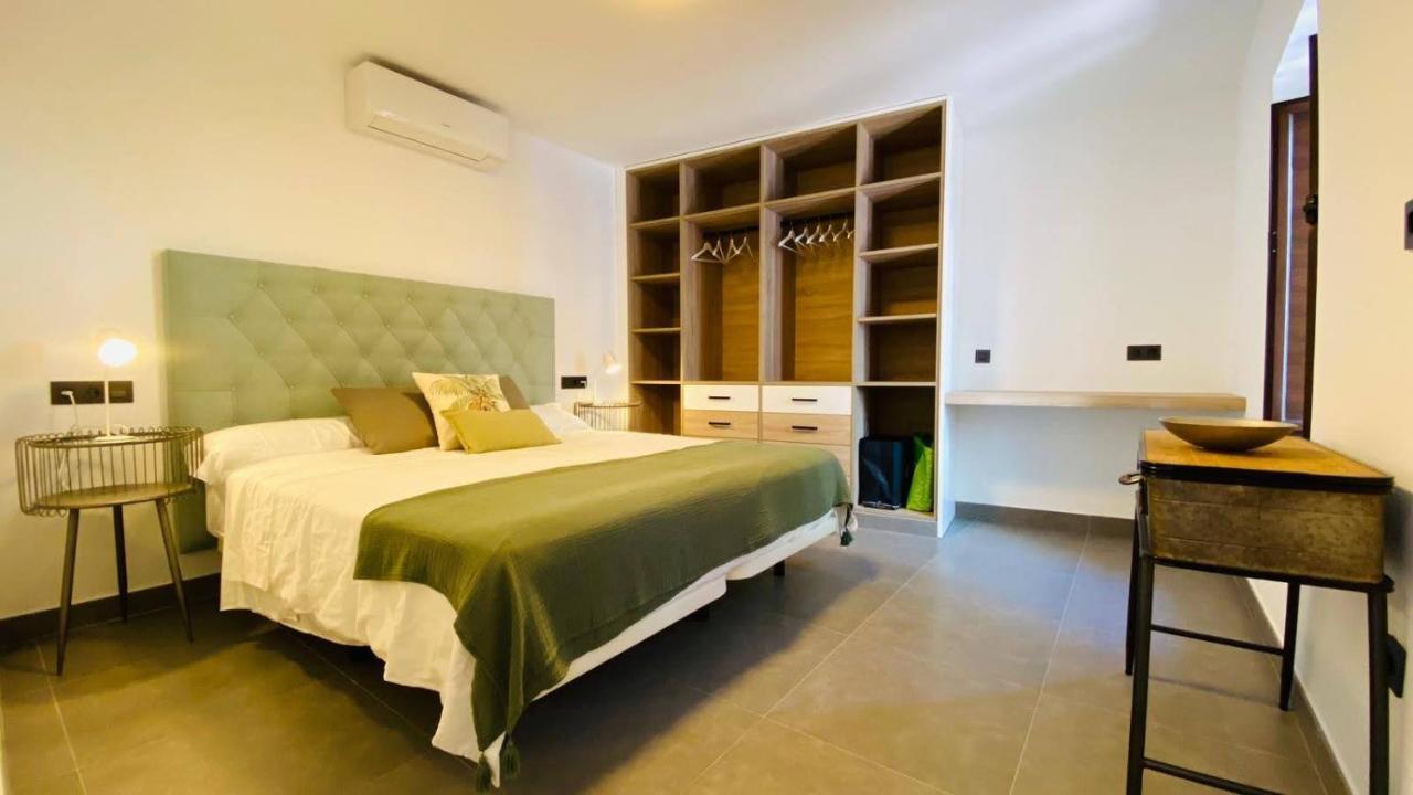 Casa Diaz Recuerda - Bajo Lejlighed Estepona Eksteriør billede